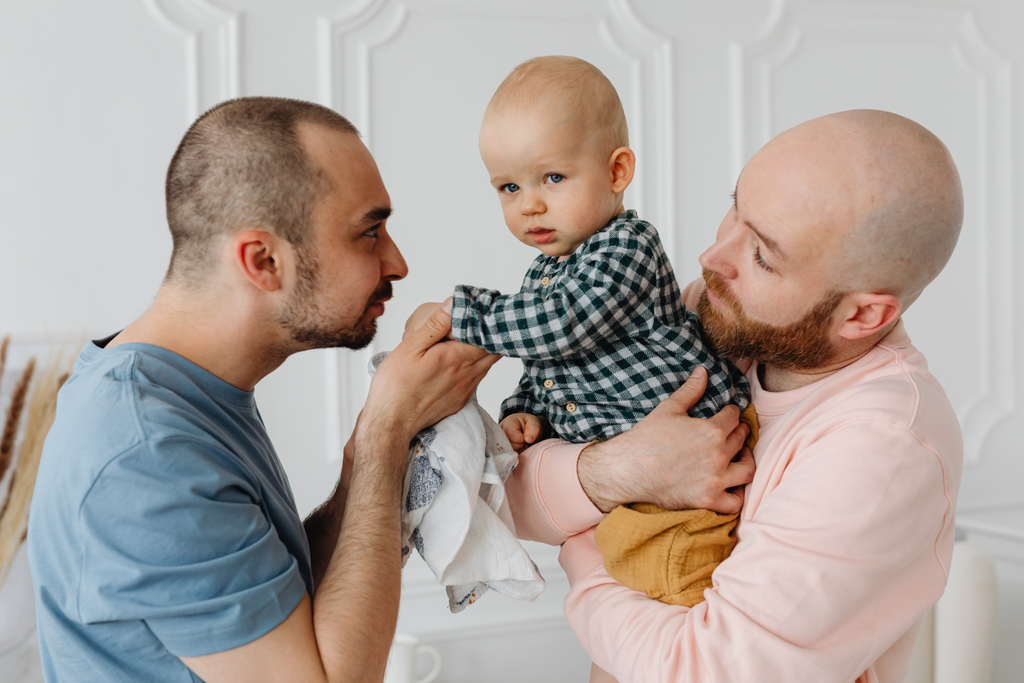 New Dad's Survival Guide: Expert Tips for Navigating Fatherhood